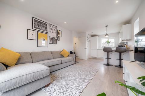 2 bedroom apartment for sale - Stoneleigh Road, Bromley