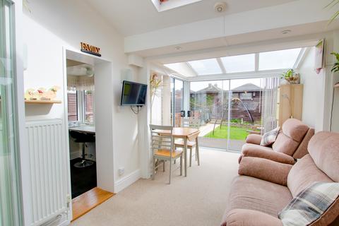 7 Deacon Crescent, Southampton, SO19 7BS