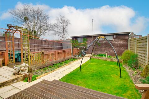 7 Deacon Crescent, Southampton, SO19 7BS