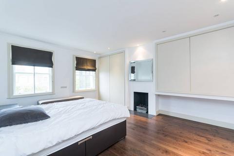 3 bedroom flat to rent, Beaufort Gardens, Knightsbridge, London, SW3
