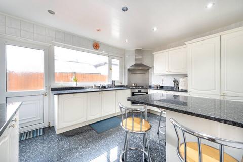 3 bedroom bungalow for sale, Salmon Street, Wembley Park, London, NW9