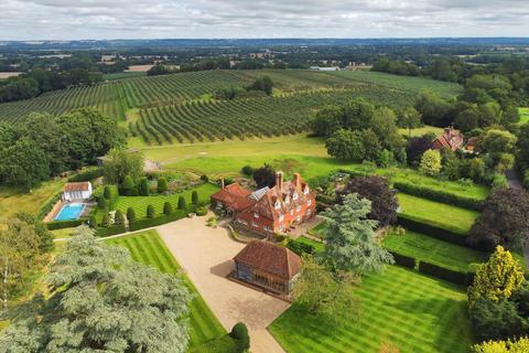 6 bedroom detached house for sale, School House Lane, Horsmonden, Tonbridge, Kent, TN12.