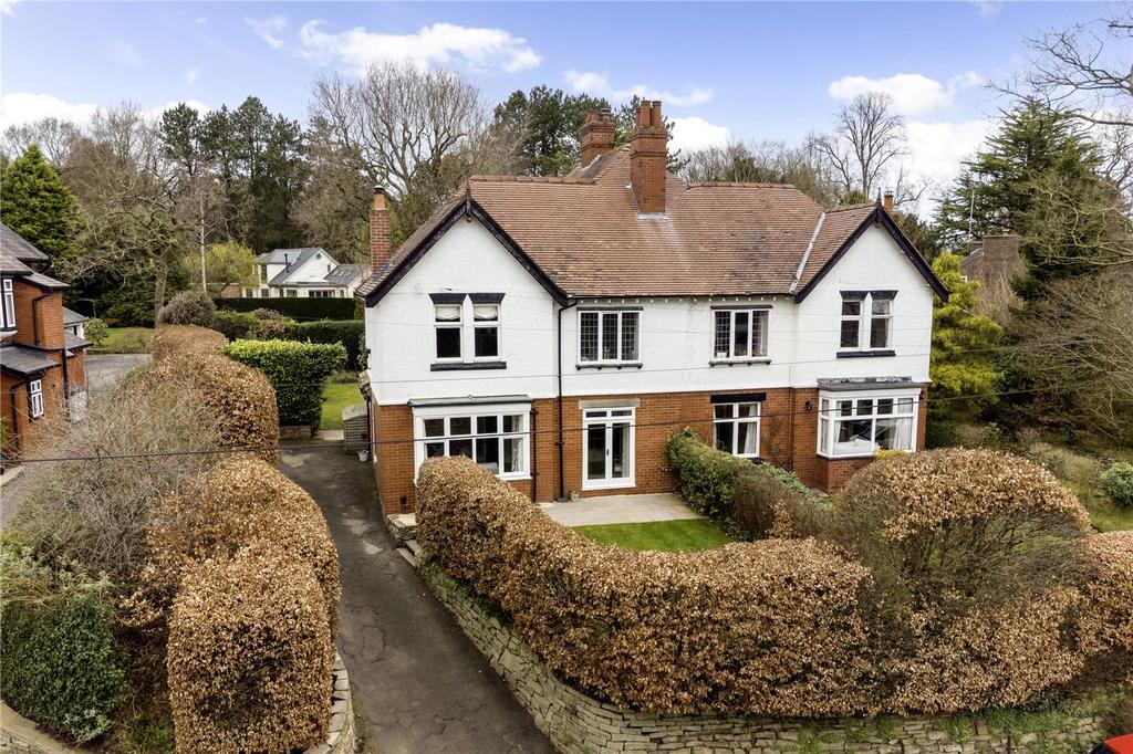 Chelford Road, Prestbury, Macclesfield, Cheshire, SK10 4 bed semi