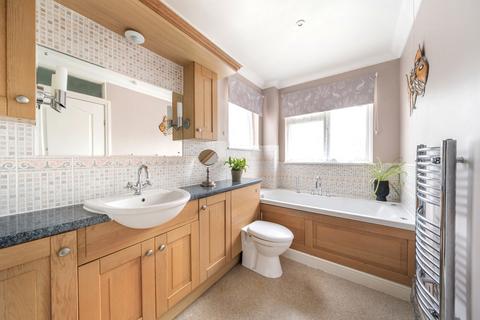 Tower View Hoads Hill, Wickham, Fareham, PO17 5BX