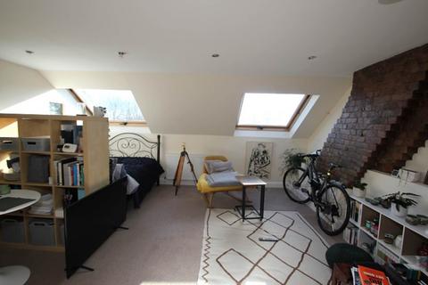 20a Hamlet Road, Southend-on-sea, SS1 1HJ