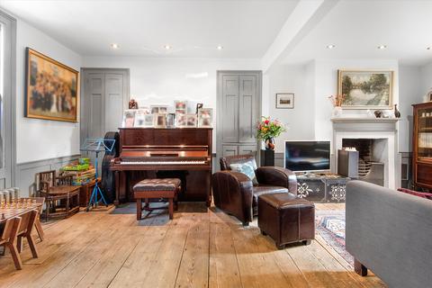 3 bedroom terraced house for sale, Turner Street, Whitechapel, London, E1