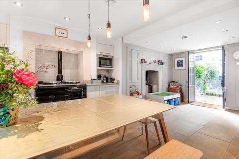 3 bedroom terraced house for sale, Turner Street, Whitechapel, London, E1