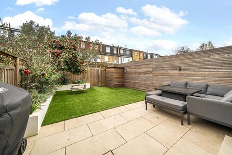 53 Braemar Avenue, London, SW19 8AY