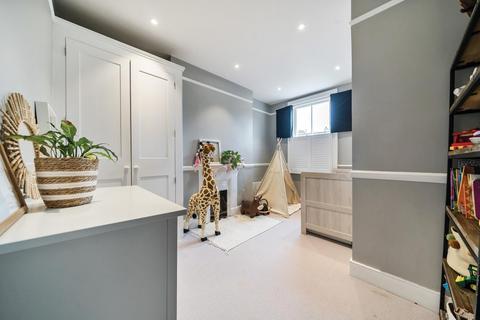 53 Braemar Avenue, London, SW19 8AY