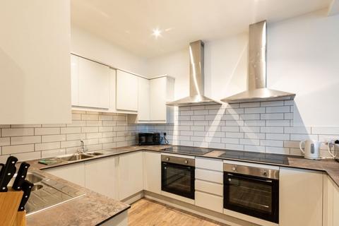 9 bedroom flat share to rent, 60P – Bernard Terrace, Edinburgh, EH8 9NU