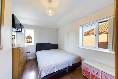 3 bedroom semi-detached house for sale - Dilmore Lane, Fernhill Heath, Worcester, WR3