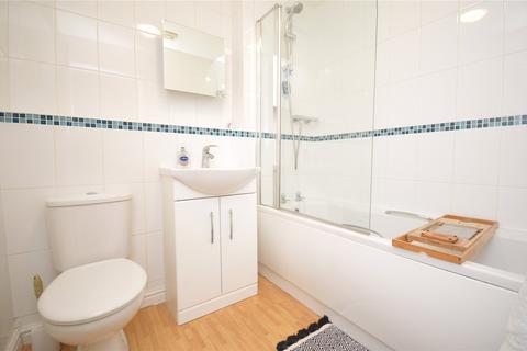 52 New Forest Way, Leeds, LS10 4GH