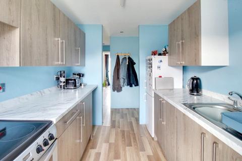 95 Meadow Way, Norwich, NR6 6XX