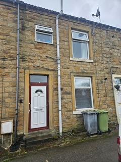 1 bedroom terraced house to rent, Bradford Road, Birstall