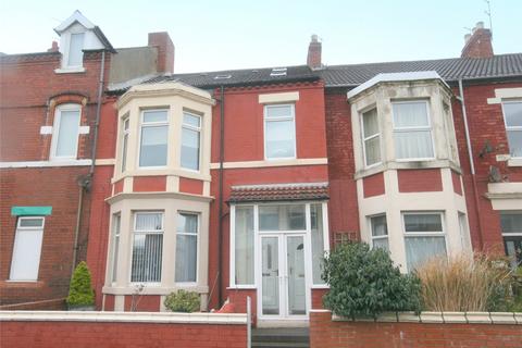 3 bedroom maisonette for sale, Eskdale Terrace, Whitley Bay, NE26