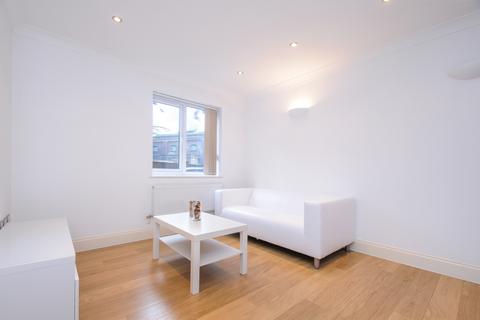 2 bedroom apartment to rent - Palace Road London SW2