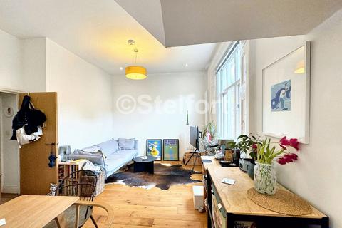 1 bedroom flat to rent, Burghley Road, London, NW5