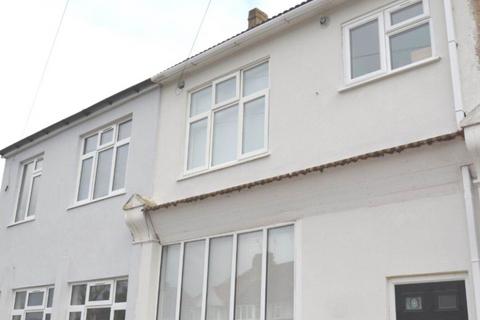 House share to rent, Whitton Dene, Isleworth