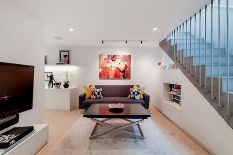 5 bedroom mews for sale, Thornton Place, London W1H