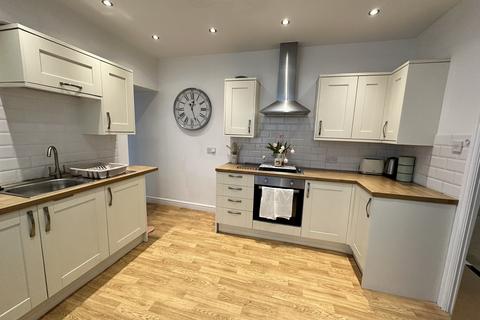31 Cemetery Road, Treorchy, CF42 6TB