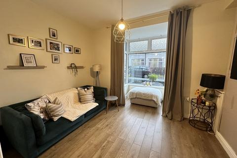 31 Cemetery Road, Treorchy, CF42 6TB