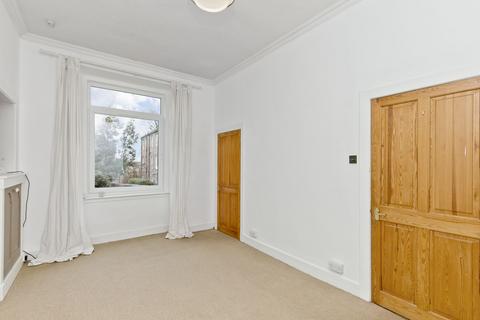 30/4 Lower Granton Road, Edinburgh, EH5 3RS
