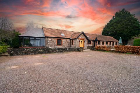 4 bedroom barn conversion for sale, Caldicot NP26