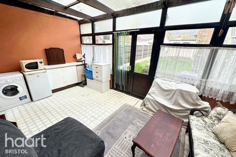 3 bedroom terraced house for sale, Dursley Road, Bristol
