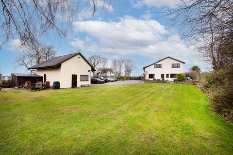 5 bedroom detached house for sale, Gwespyr, Flintshire CH8 9LU