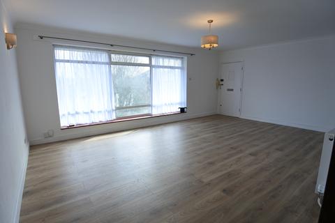 2 bedroom flat to rent, Alexandra Road, Watford WD17