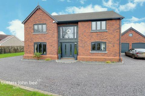 3 bedroom detached house for sale - Church Road, Nantwich