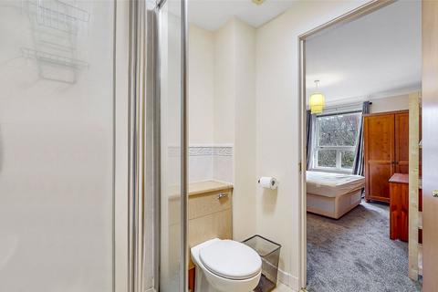 2/1, 1 Blanefield Gardens, Glasgow, G13 1BP