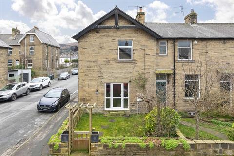 3 bedroom end of terrace house for sale, Ash Street, Ilkley, West Yorkshire, LS29