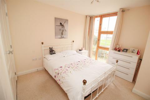 Flat 1001, Waters Edge Lower Burlington Road, Portishead, Bristol, BS20 7AS