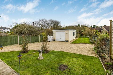 3 bedroom detached bungalow for sale, Oxford Road, Garsington, OX44