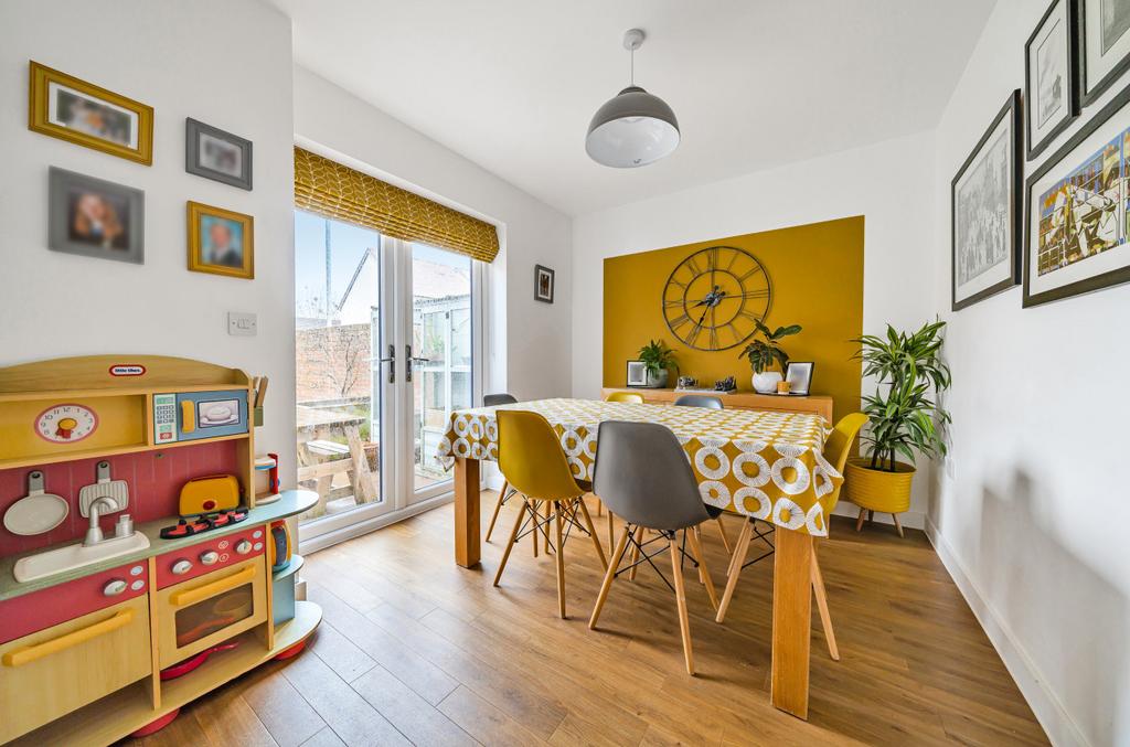 Kitchen/Family Room