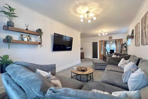4 bedroom semi-detached house for sale, Leigh on Sea SS9