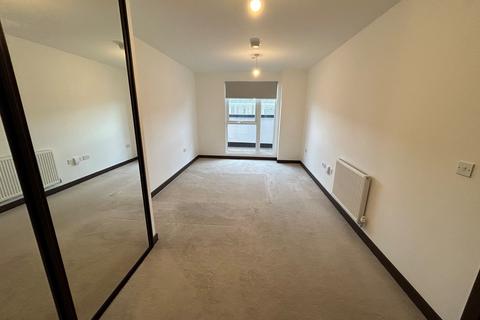 2 bedroom flat to rent, Merlin Drive, Fletton Quays, Peterborough. PE2 8WA
