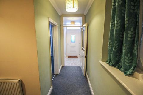 1 bedroom flat for sale, Jubilee Road*Ground Floor*Private Garden*Lounge & Dining Room*Utility/Cloakroom*Vacant*Quick Move*