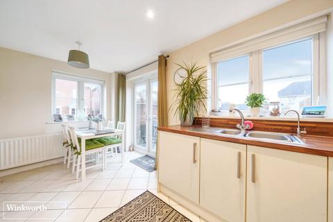34 Dorset Crescent, Basingstoke, RG22 5DU