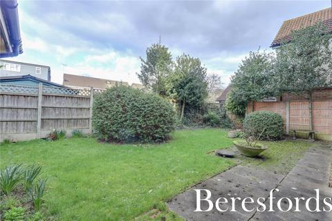 6 Larkin Close, Hutton, Brentwood, CM13 2SL