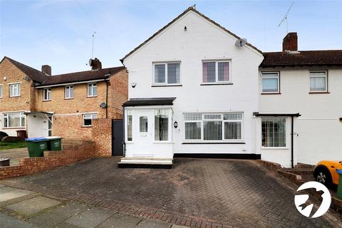 15 Broadoak Road, Erith, DA8 3BE