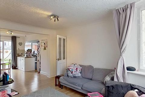 74 Alfred Road, Dover, CT16 2AD
