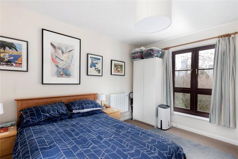 2 bedroom apartment for sale, London, London SE16