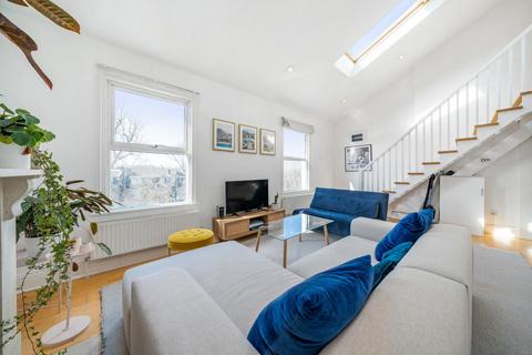 2 bedroom flat for sale, The Chase, Clapham