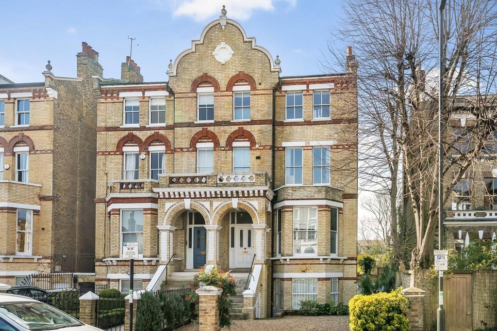The Chase, Clapham 2 bed flat £865,000