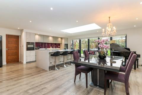 5 bedroom detached house for sale, Chartridge Lane, Chesham, Buckinghamshire, HP5