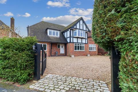 5 bedroom detached house for sale, Chartridge Lane, Chesham, Buckinghamshire, HP5