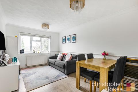 1 bedroom flat for sale, Greenwich Court, Parkside, Waltham Cross, Hertfordshire, EN8 7TJ