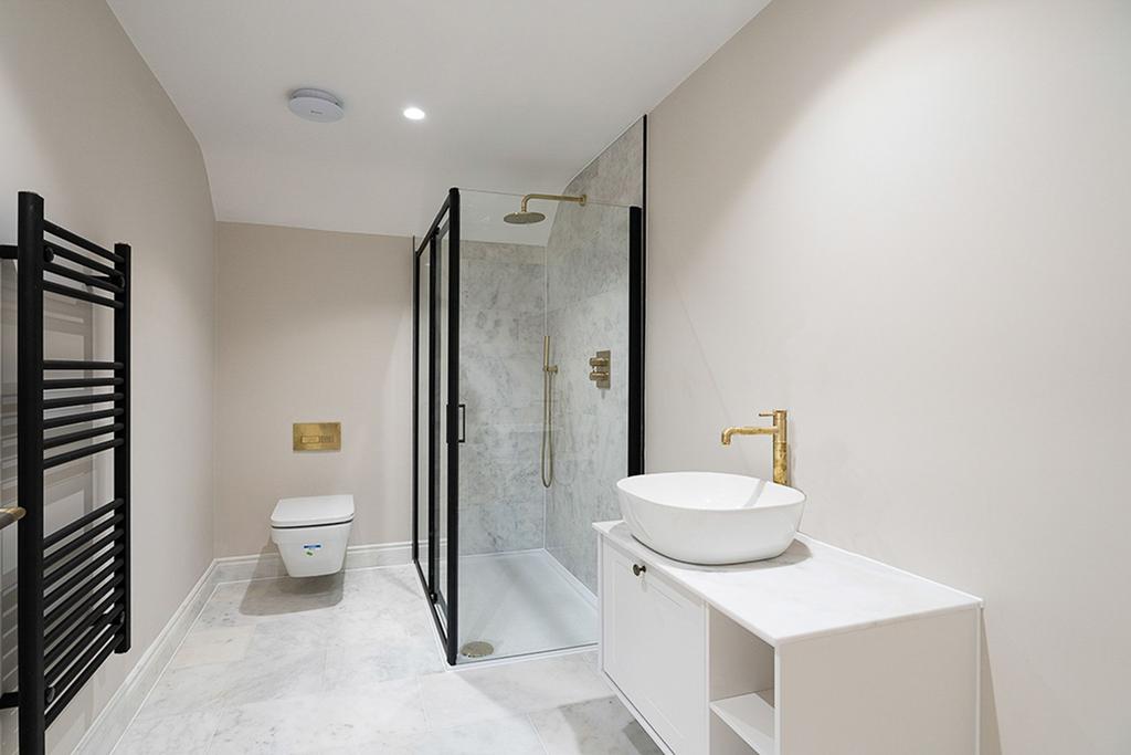 Bedroom Two Ensuite